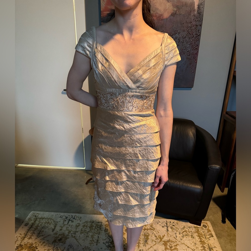 Adrianna Papell Midi beaded dress
